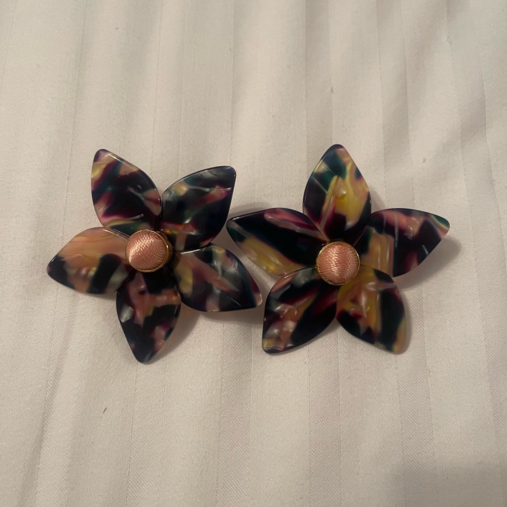 Baublebar Purple Flower Shape Earrings